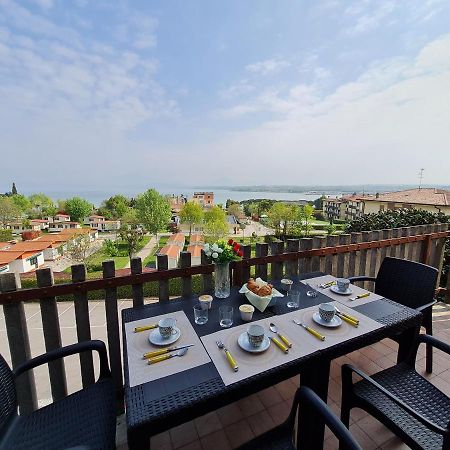 Panorama Apartment Peschiera Пескиера дел Гарда Екстериор снимка
