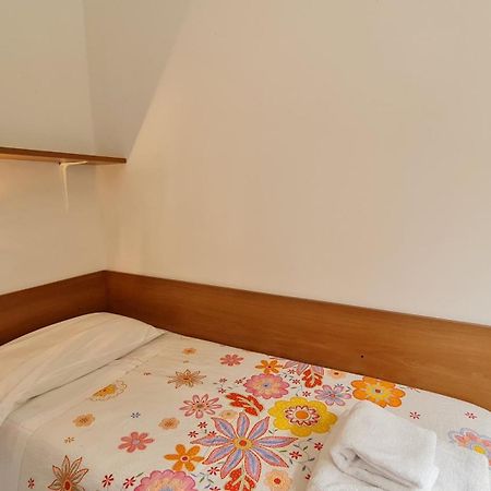 Panorama Apartment Peschiera Пескиера дел Гарда Екстериор снимка