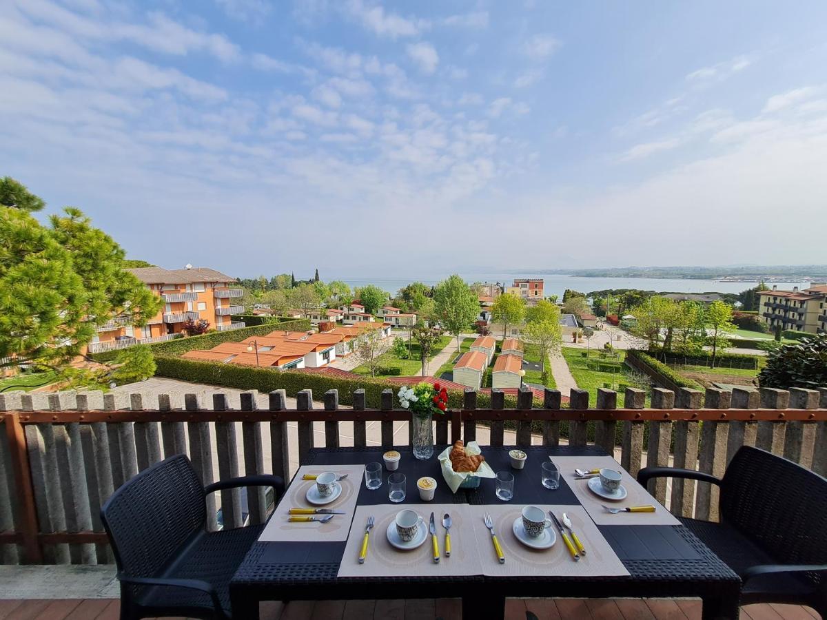Panorama Apartment Peschiera Пескиера дел Гарда Екстериор снимка