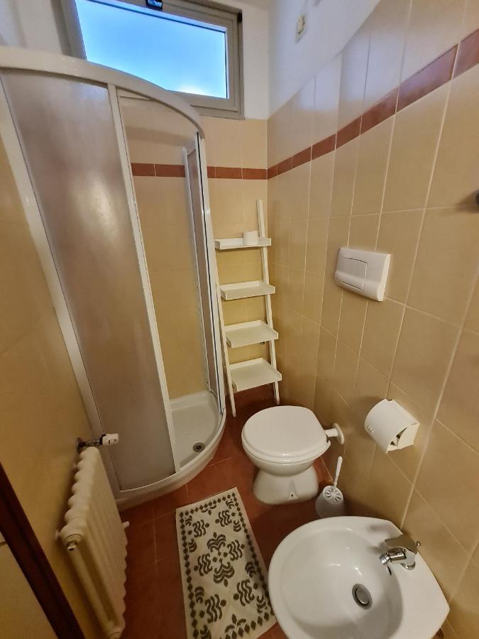Panorama Apartment Peschiera Пескиера дел Гарда Екстериор снимка