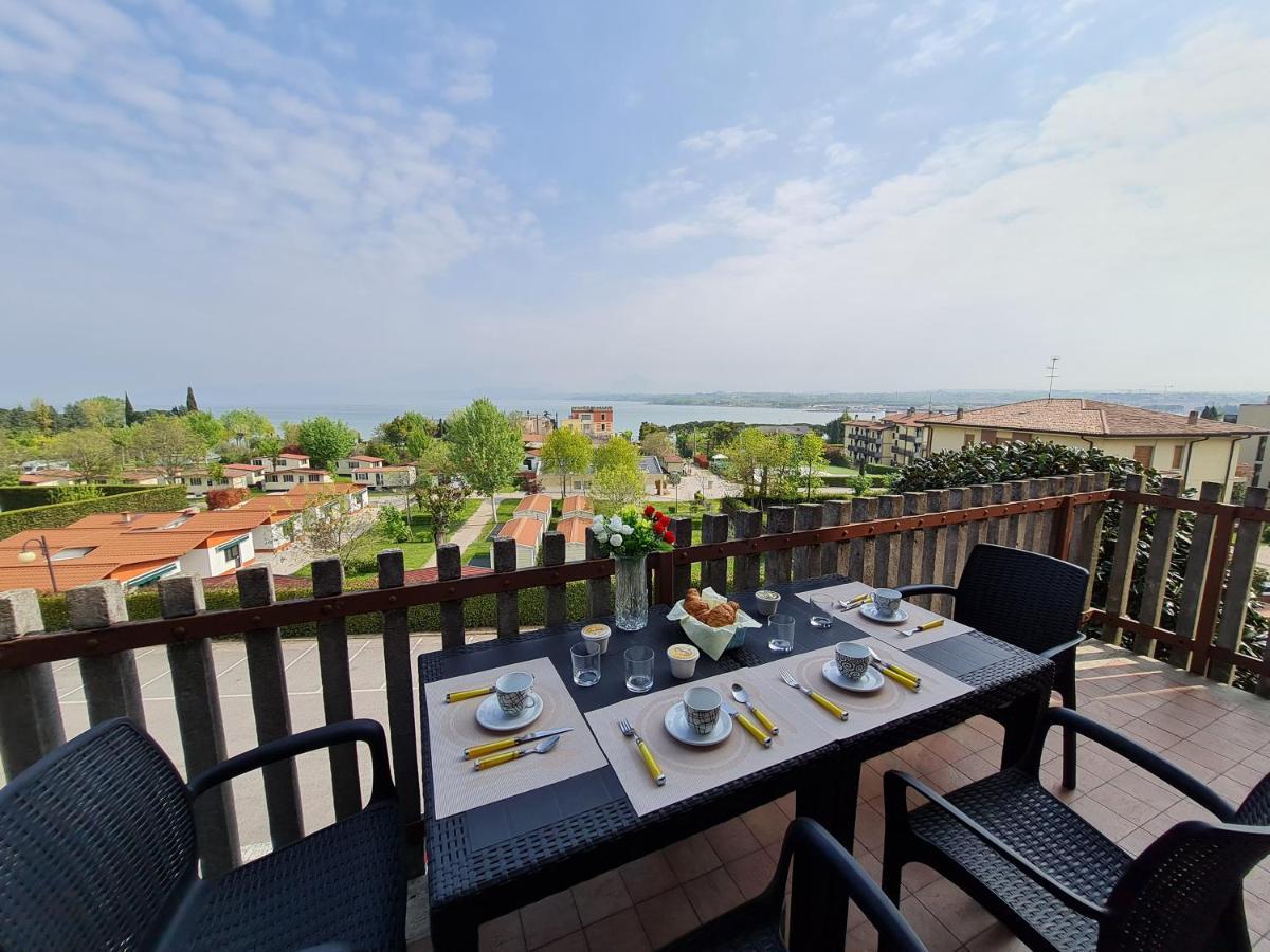 Panorama Apartment Peschiera Пескиера дел Гарда Екстериор снимка