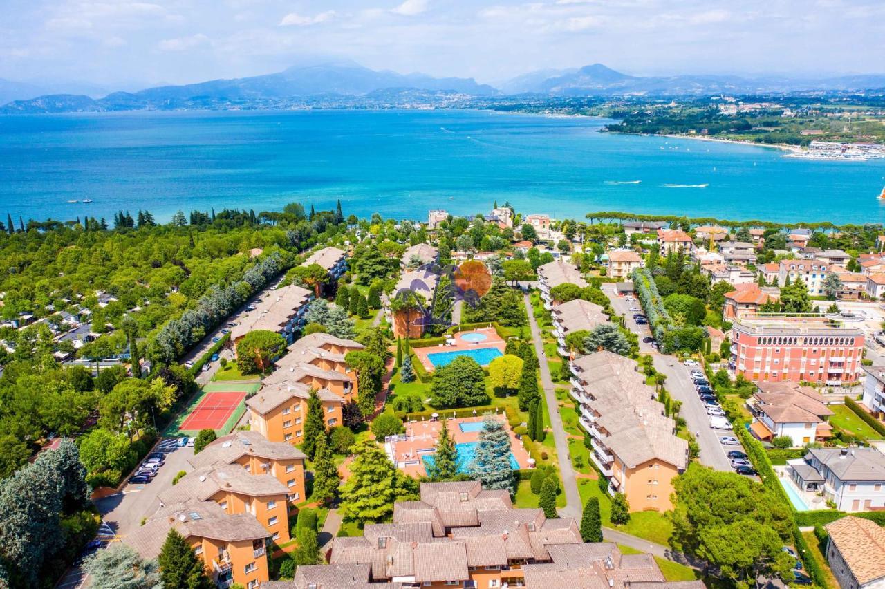 Panorama Apartment Peschiera Пескиера дел Гарда Екстериор снимка