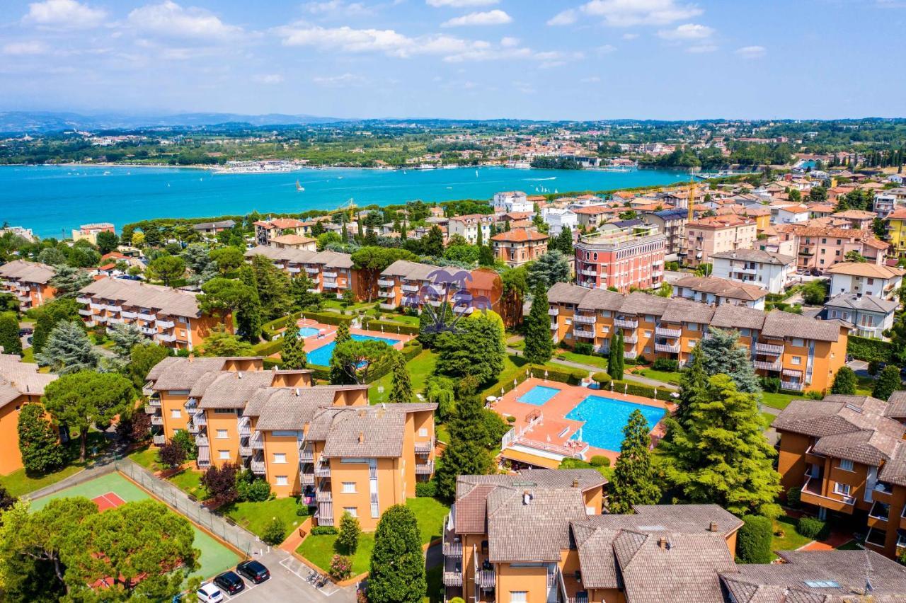 Panorama Apartment Peschiera Пескиера дел Гарда Екстериор снимка
