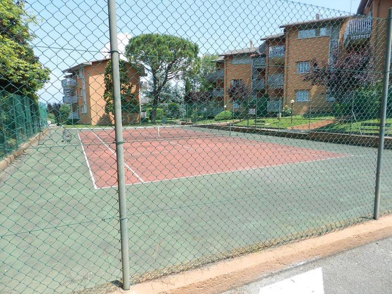 Panorama Apartment Peschiera Пескиера дел Гарда Екстериор снимка